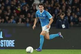 马克斯·阿莱恩将入选周三对阵布莱顿的曼城大名单，并有望在周六足总杯对阵埃克塞特城的比赛中首发。