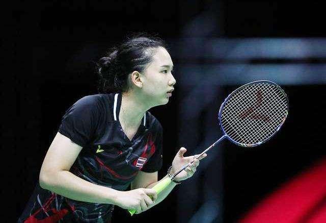 半场的中段 半场的中段