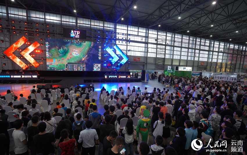 后防指挥官 后防指挥官