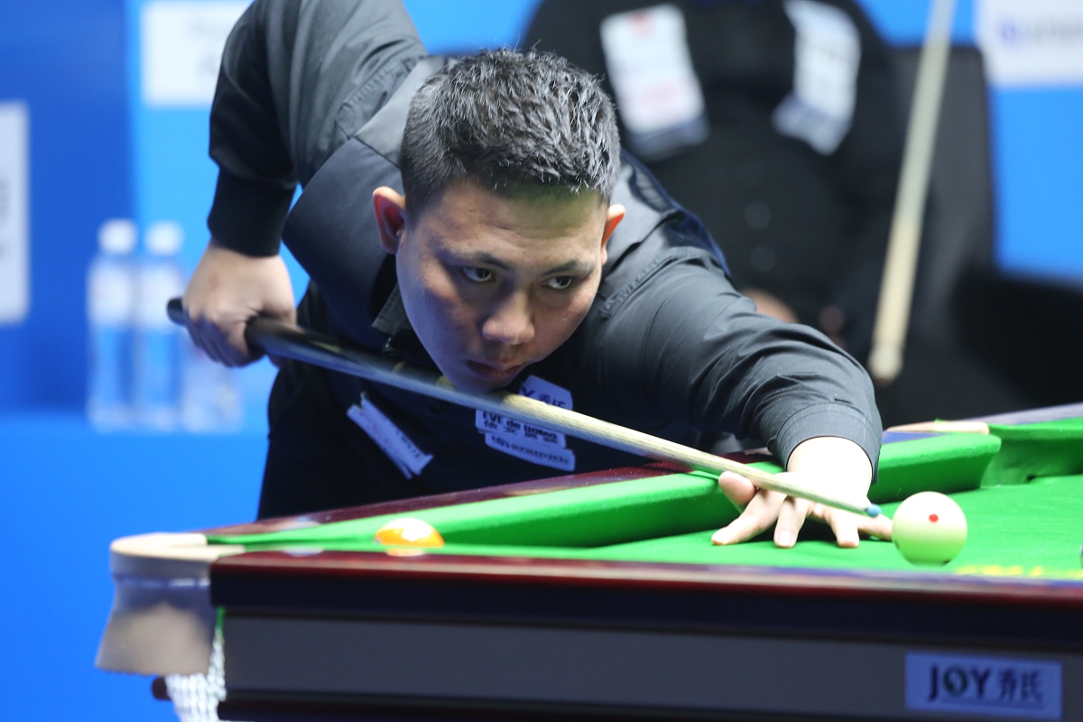 与冠军擦肩 与冠军擦肩